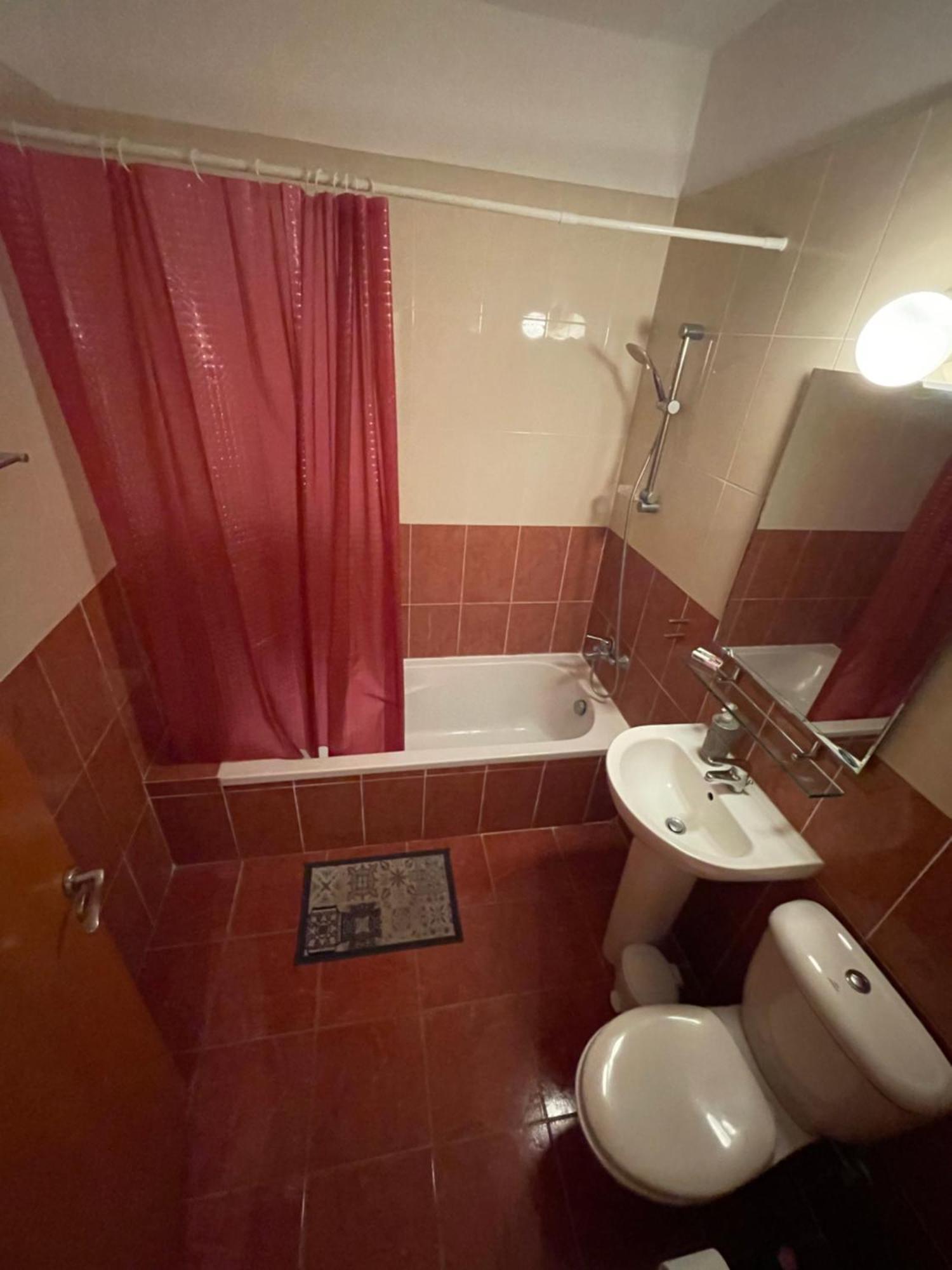 Vip Resort Apartment On Makenzie Beach Larnaca Luaran gambar